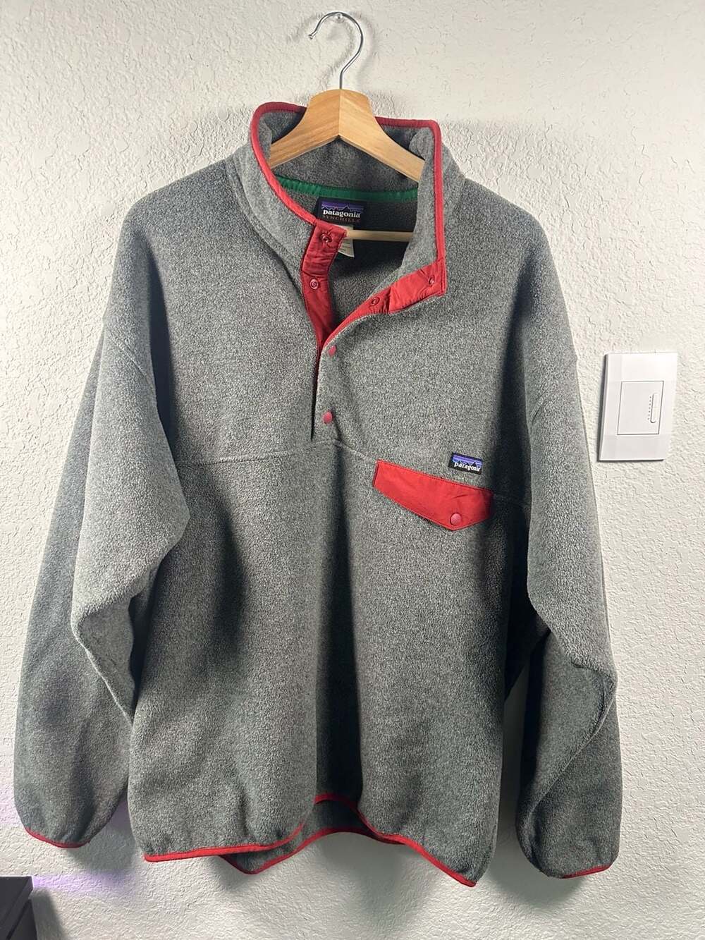 Patagonia Synchilla Snap-T Pullover Size XL Gray Red